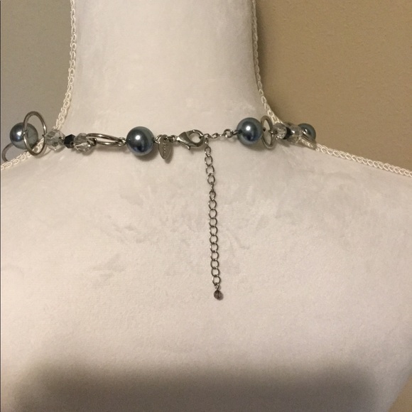 Lia Sophia Necklace - Picture 3 of 4